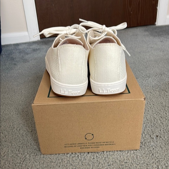 L.L. Bean Women's Eco Bay Lace Up Sneakers - Picture 3 of 5